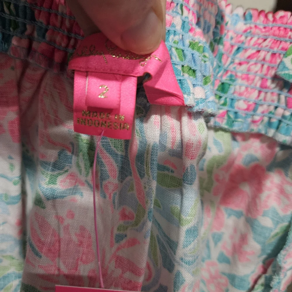 Lilly Pulitzer Puff Sleeve Top - Picture 2 of 3